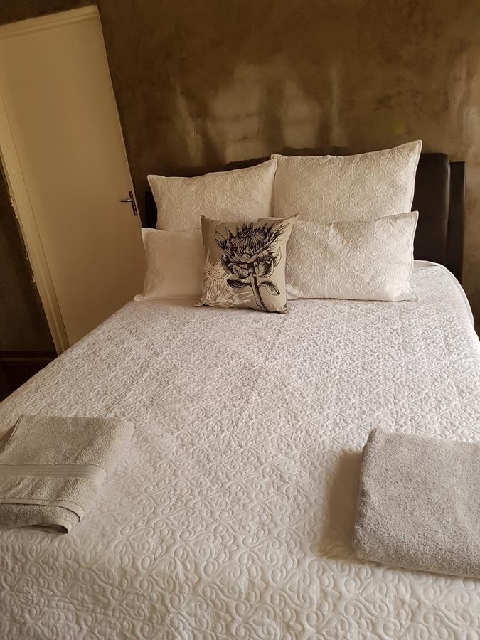 Khuvena Guesthouse Randburg Экстерьер фото